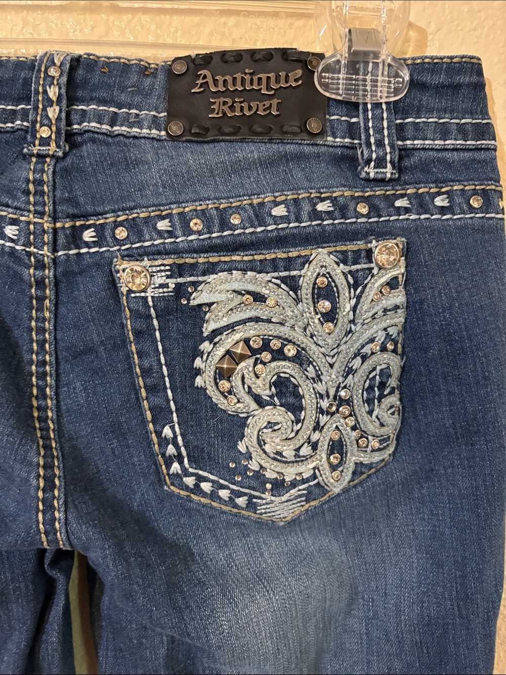 Antique Rivet Women's Dark Blue Boot Cut Jeans with Stud Accents Size 28